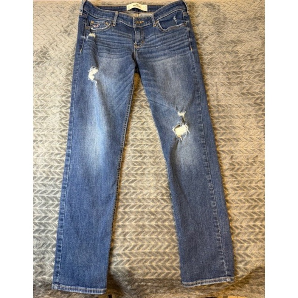 Hollister Womens Low Rise Straight Leg Distressed Jeans Medium Wash 9R  L33 0074